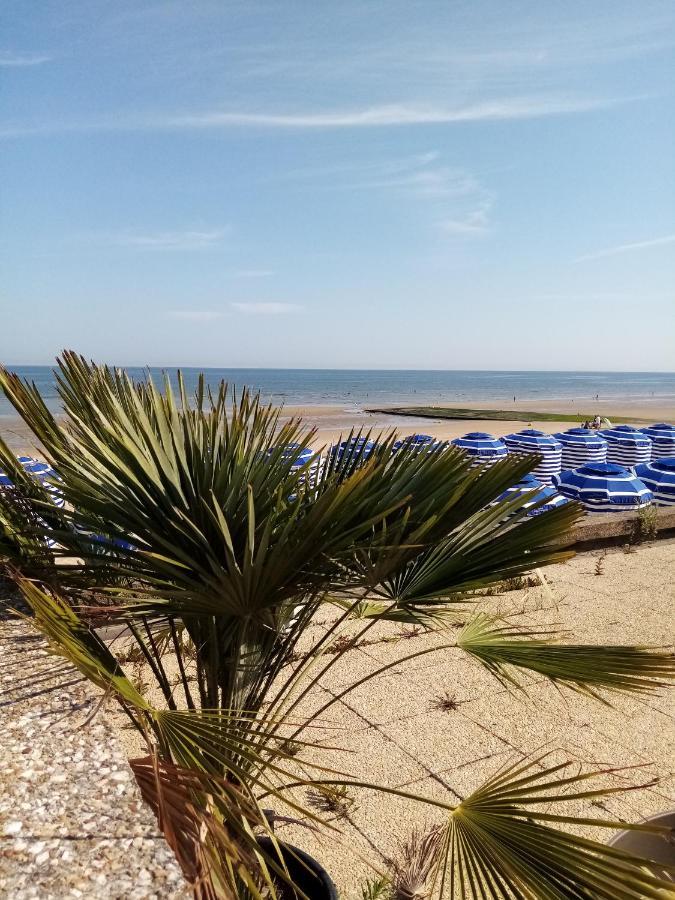 O Douceurs Sucrees Cabourg Bed & Breakfast エクステリア 写真